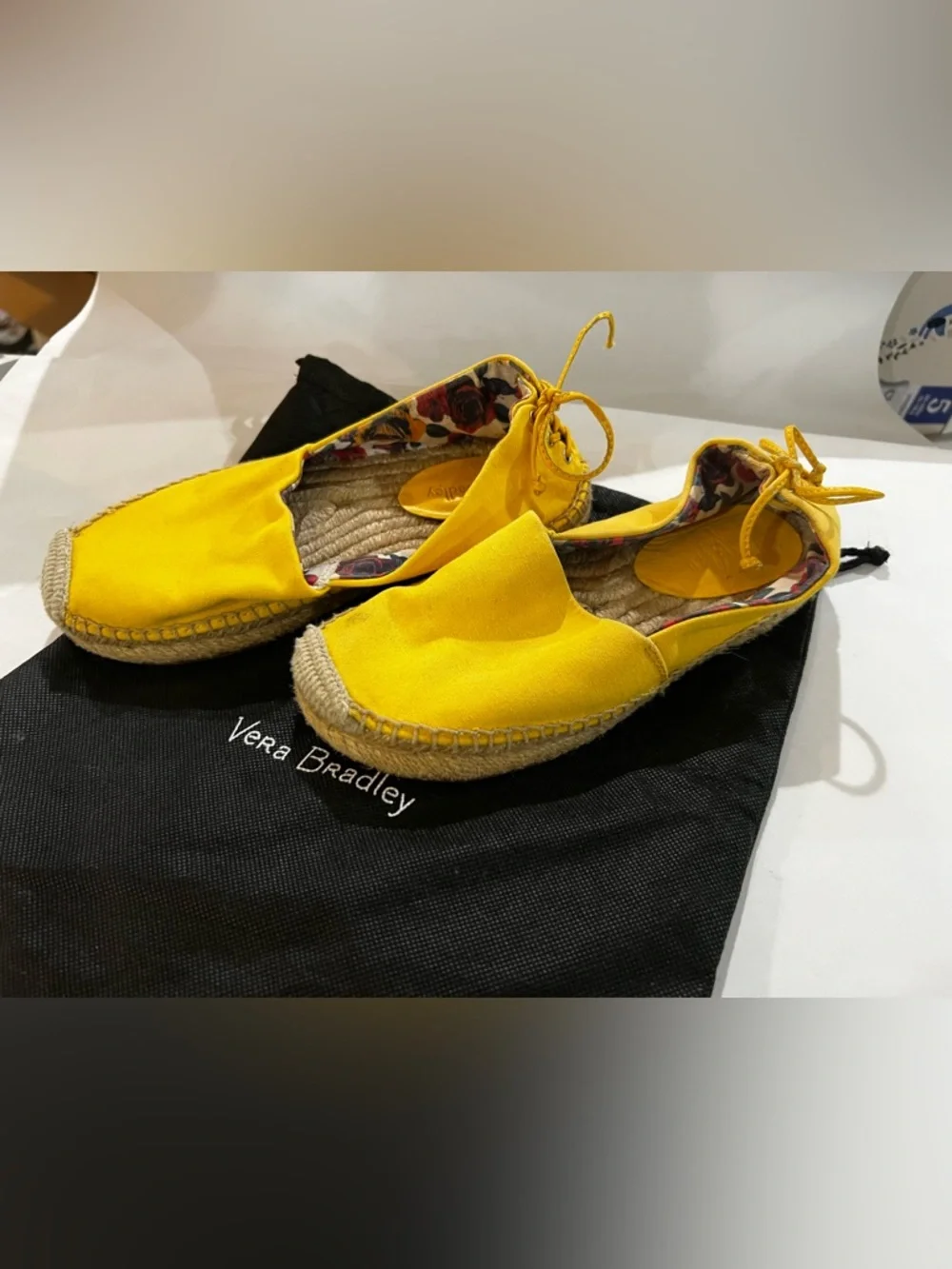 Vera Bradley Yellow Espadrille Flats Lace Back Rope Sole Floral Lining Women’s 6